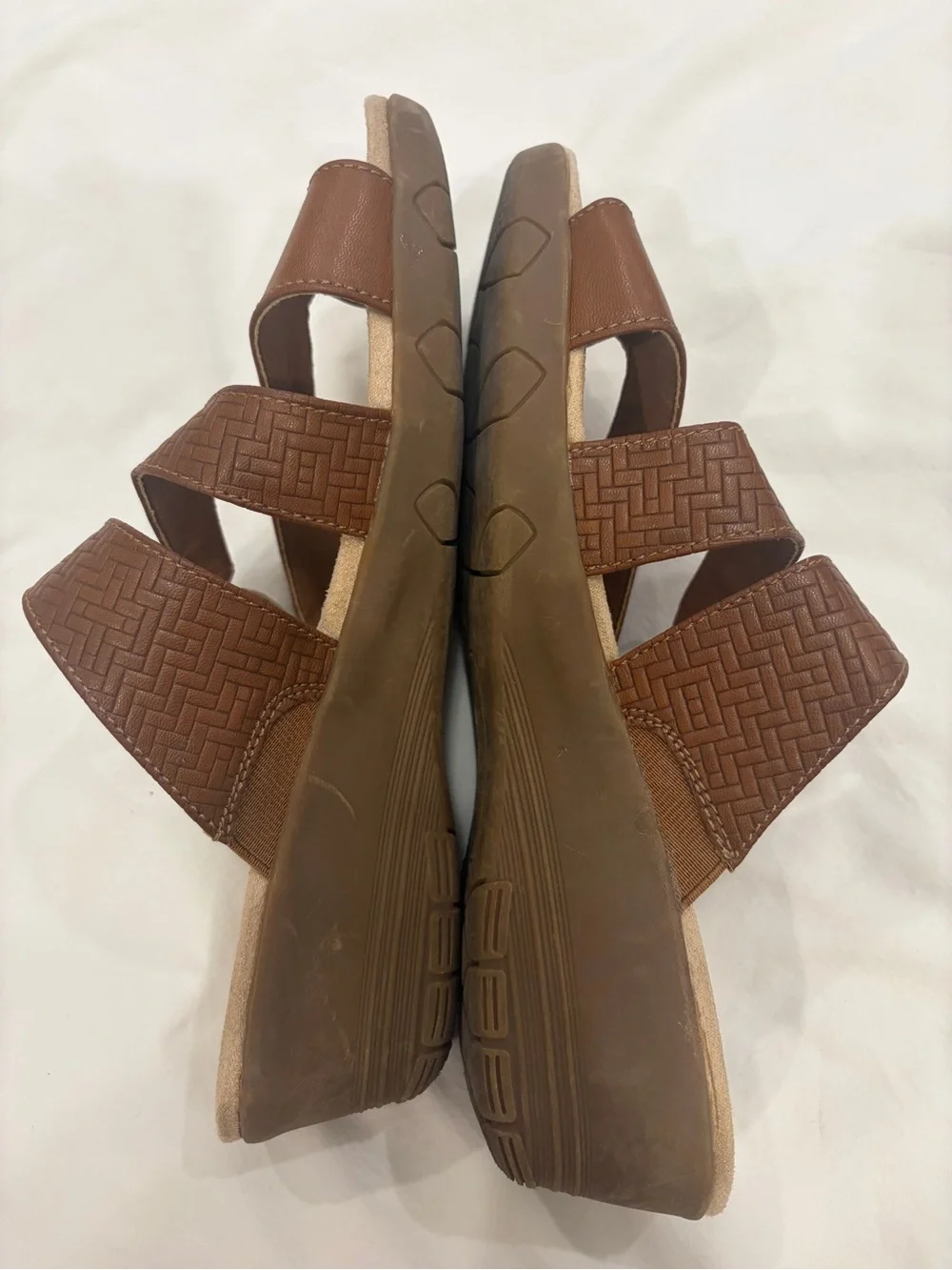 BareTraps brown leather
